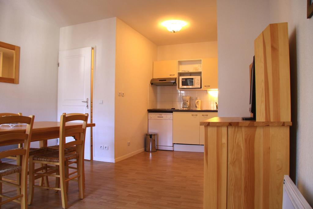 Vacanceole - Residence Illixon Bagnères-de-Luchon Exteriör bild
