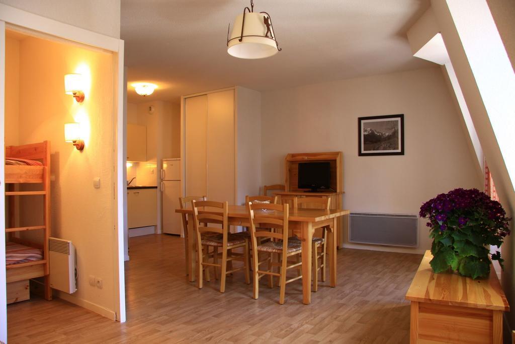 Vacanceole - Residence Illixon Bagnères-de-Luchon Exteriör bild